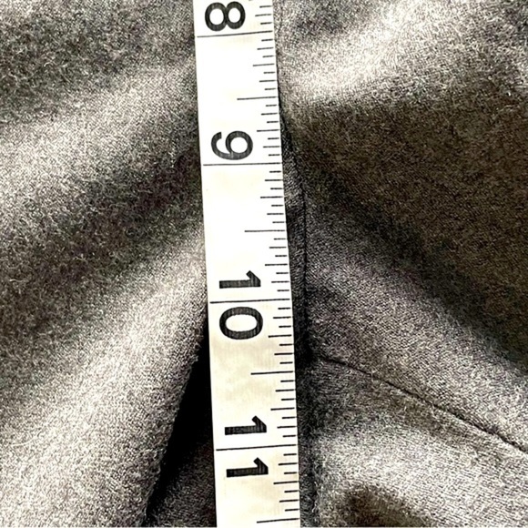 Talbots Signature Style Wool Cargo Pants | Size 10 | Gray - Picture 10 of 11